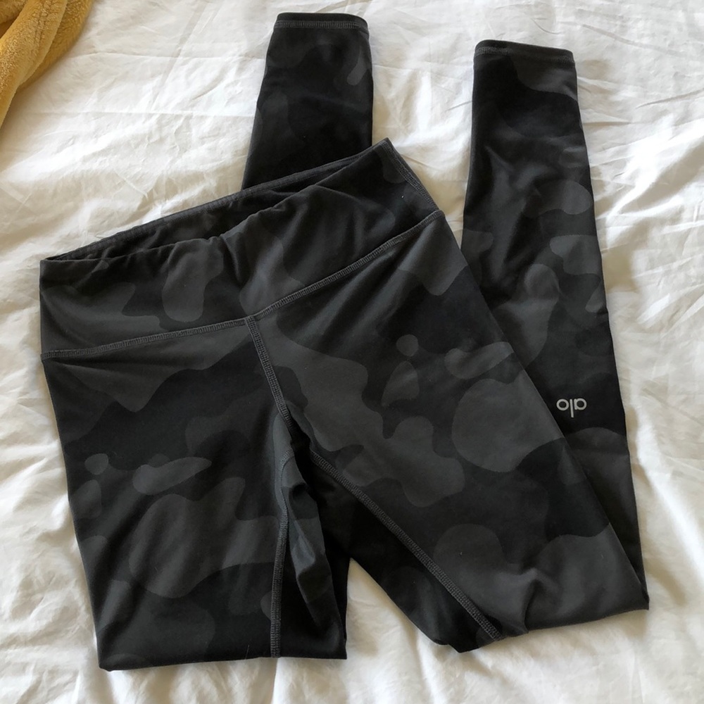 Alo camo leggings